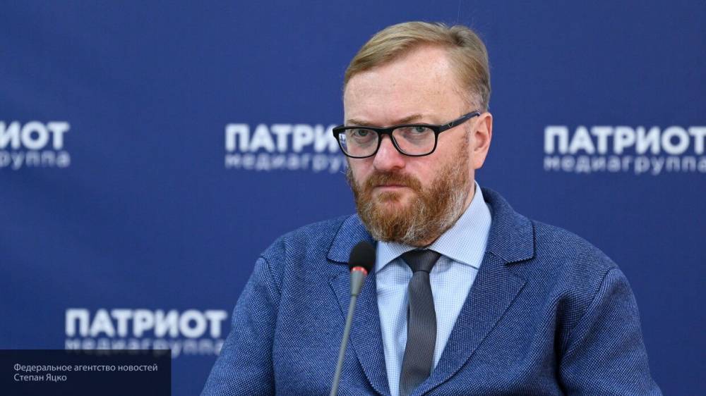 Виталий Милонов - Милонов и актер Соловьев поздравили петербургских ветеранов ВОВ с Днем Победы - politexpert.net - Россия - Санкт-Петербург - район Северной