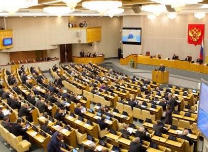 Леонид Калашников - Депутатов Госдумы России обязали приходить на заседания в перчатках и защитных масках - news.am - Россия