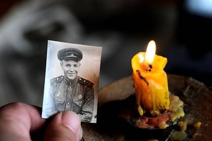 На участие в «Бессмертном полку онлайн» поступило почти три миллиона заявок - lenta.ru - Россия