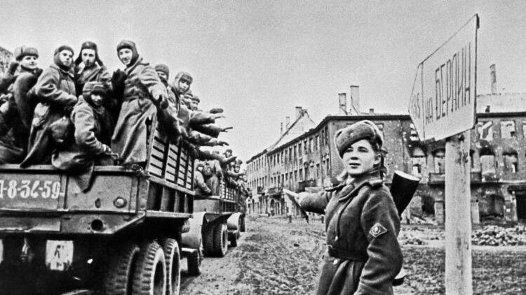 Путь к Победе. Фотоальбом военных лет - polit.info - Украина - Германия - Минск
