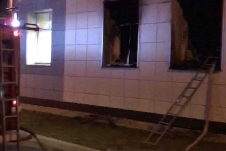 Стало известно имя погибшей при пожаре в больнице с коронавирусом - mk.ru