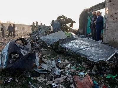 СМИ: МИД Украины вызвал посла Ирана из-за решения по черным ящикам сбитого самолета - news.am - Украина - Иран - Тегеран