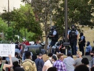 В США в ходе протестов задержаны уже около 4,1 тыс. человек - news.am - США - Вашингтон - Армения - Колумбия - Лос-Анджелес - шт. Колорадо - Сан-Франциско - шт. Иллинойс - шт. Джорджия - шт. Калифорния
