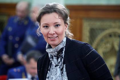 Анна Кузнецова - Россию предложили менять под многодетные семьи - lenta.ru - Россия