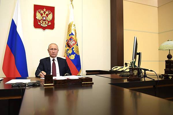 Владимир Путин - Россиянам начали переводить по 10 тысяч на детей - abnews.ru - Россия - Новости - Петербург