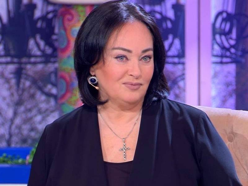 Лариса Гузеева - Гузеева нахамила в ответ на совет надеть маску - dayonline.ru