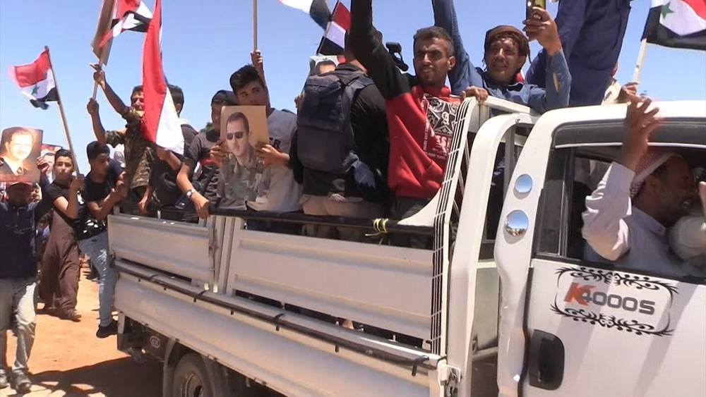 Исторический момент: Россия помогла восстановить движение по заброшенной трассе в Сирии - tvc.ru - Россия - Сирия