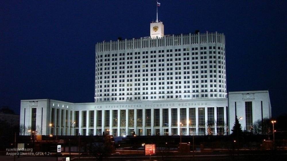 Владимир Жириновский - Кабинет министров не одобрил законопроект о денежных выплатах домохозяйкам в России - polit.info - Россия