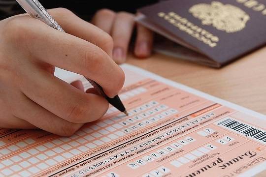 Анна Кузнецова - Детский омбудсмен попросила смягчить ЕГЭ из-за пандемии коронавируса - versia.ru - Россия