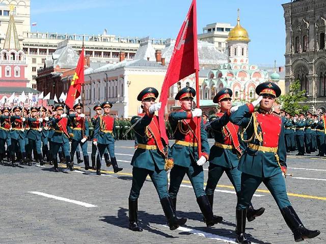 Сергей Шойгу - Владимир Путин - Дмитрий Песков - В России может появиться еще один выходной день - u24.ru - Москва - Россия