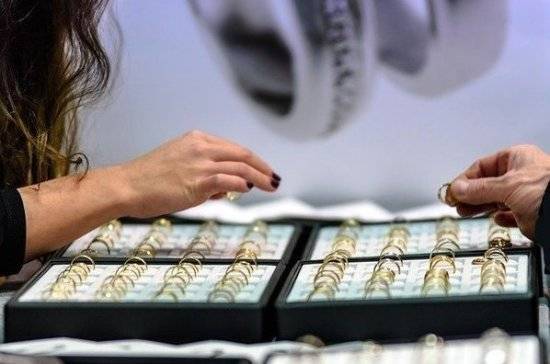 СМИ: в России за период эпидемии обвалились продажи ювелирных украшений - pnp.ru - Россия