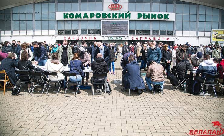 Александр Лукашенко - Подписная революция в Беларуси. Улица против Лукашенко - gomel.today - Белоруссия - Минск - Гомель