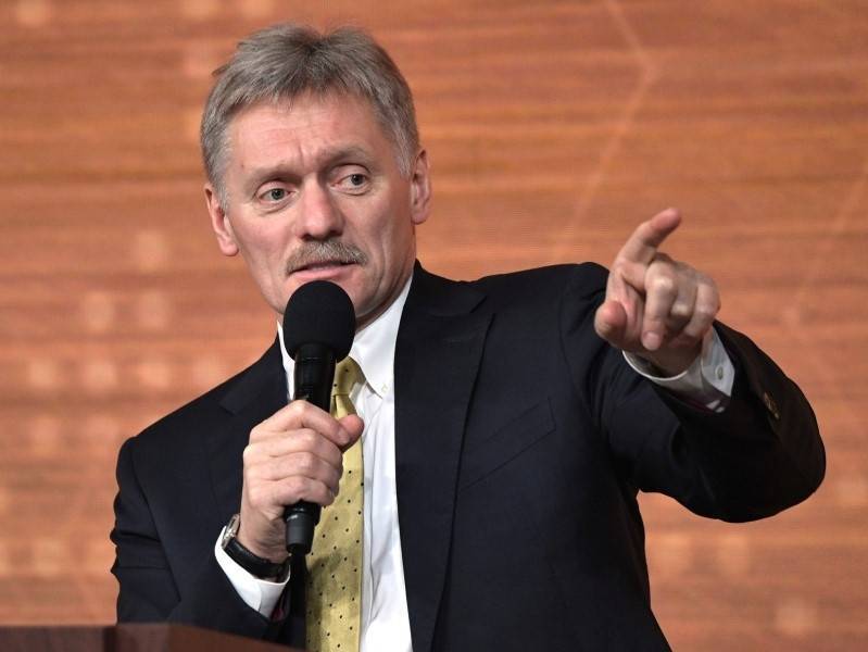Дмитрий Песков - Барак Обама - Сьюзан Райс - Песков отметил, что Кремль следит за протестами в США, но не организует их - sobesednik.ru - Россия - США - Вашингтон