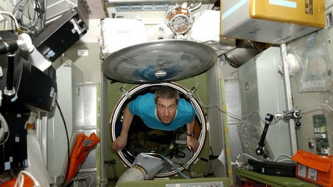 Илон Маск - Илон Маск - Сергей Крикалев - Crew Dragon - Сергей Крикалёв не считает запуск американского "Crew Dragon" началом эры частного кораблестроения - piter.tv - Россия - США