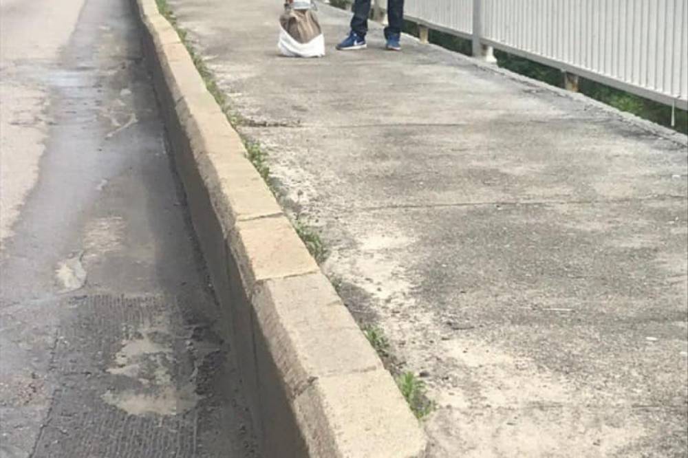Антон Геращенко - Появилось фото мужчины, который угрожает взорвать мост Метро в Киеве - vkcyprus.com - Украина - Киев