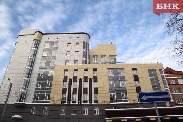 Виктор Бобыря - Гости и поездки на автомобиле обернулись для сыктывкарцев судом - bnkomi.ru - Сыктывкар