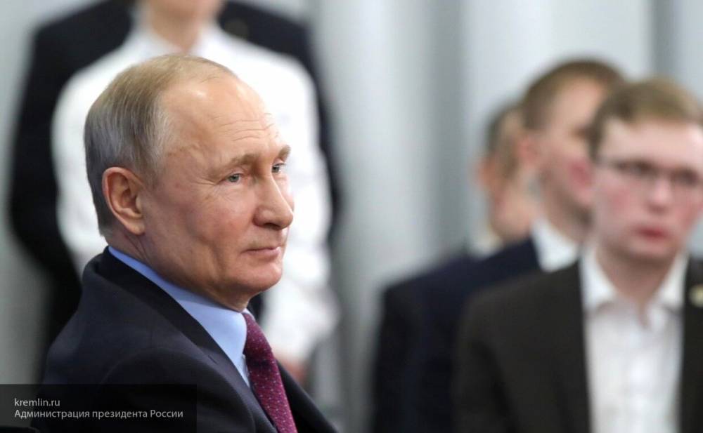 Владимир Путин - Анна Кузнецова - Путин выразил благодарность участникам школьного конкурса "Большая перемена" - polit.info - Россия