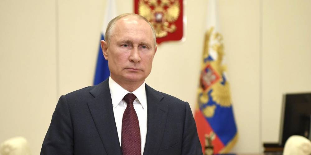 Владимир Путин - Путин призвал не смешивать голосование по поправкам в Конституцию и Парад Победы - ruposters.ru - Россия