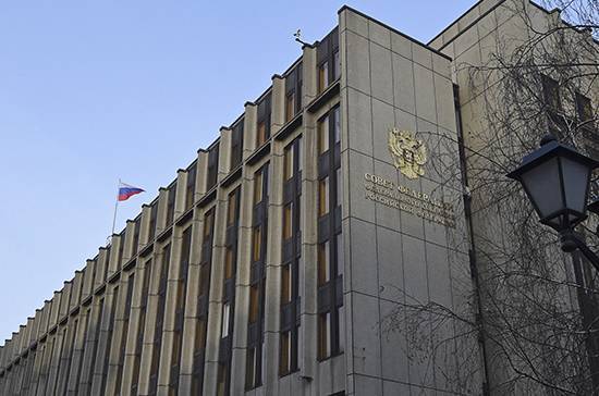 Андрей Кутепов - Комитет Совфеда поддержал закон об обеспечении устойчивого развития экономики - pnp.ru