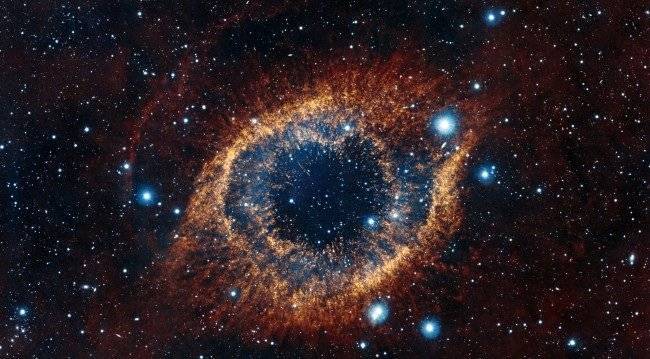 Похоже на снежинки: телескоп Hubble сфотографировал самое большое скопление звезд в нашей галактике - prm.ua
