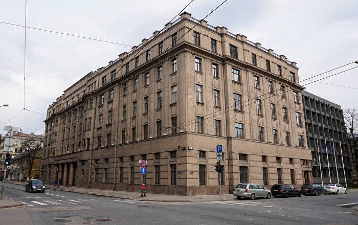 Им допуск не нужен: организация с иностранными спонсорами изучает закупки Минобороны - lv.sputniknews.ru - Рига