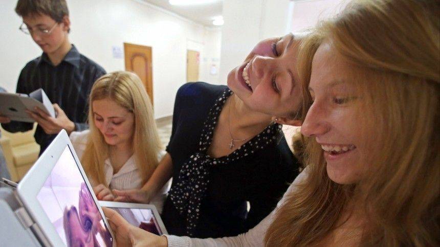 Алина Загитова - Более 600 тысяч школьников подали за явки на всероссийский конкурс «Большая перемена» - 5-tv.ru