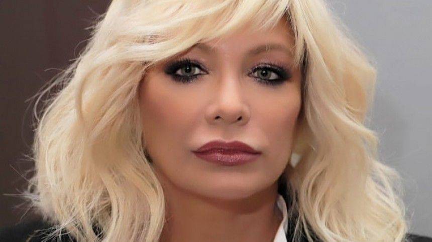 «Я начала кричать»: Наталья Лапина заявила, что ее облили серной кислотой - 5-tv.ru
