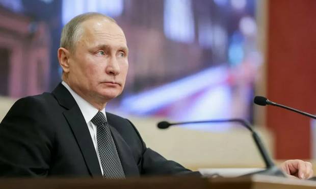 Владимир Путин - Предприниматели и самозанятые попросили президента продлить на июль антикоронавирусные выплаты - og.ru