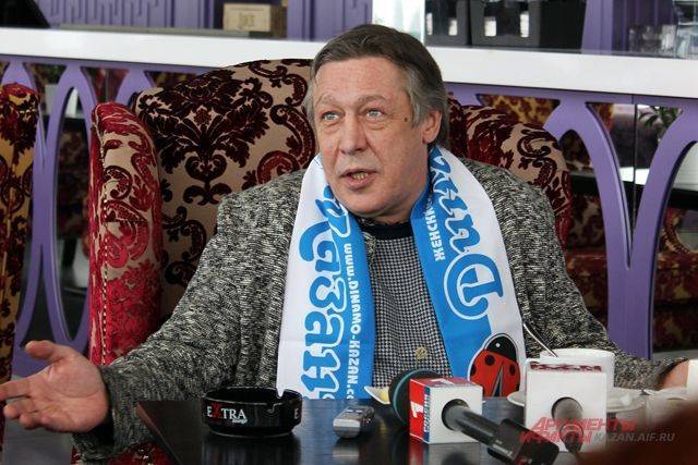 Михаил Ефремов - Евгений Брюн - Главный нарколог Минздрава рассказал о пьянстве Ефремова - aif.ru - Москва - Россия