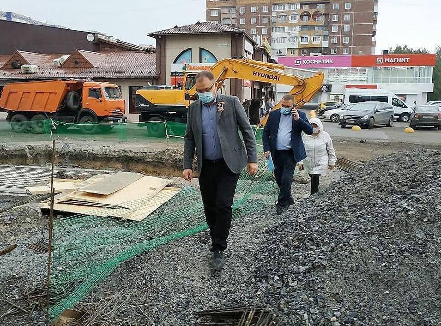 Илья Середюк - В Кемерове начали строить новый фонтан - gazeta.a42.ru - Кемерово