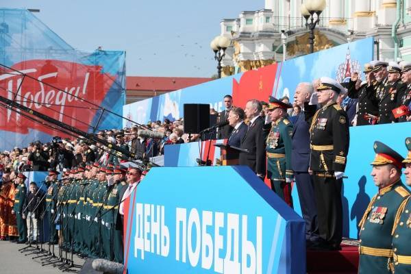 В Петербурге не будут отключать горячую воду на время парада в честь Дня Победы и голосования по поправкам в Конституцию - karpovka.com - Санкт-Петербург - Конституция