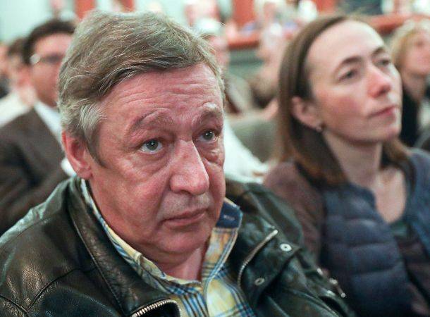 Михаил Ефремов - Андрей Малахов - Иван Стебунов - Андрей Малахов заявил, что рядом с Михаилом Ефремовым в момент ДТП была любовница - bimru.ru - Москва - Россия