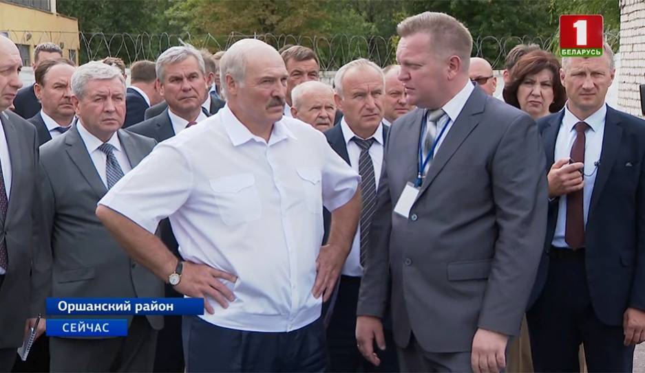 Александр Лукашенко - Президент раскритиковал работу Оршанского инструментального завода и дал ряд жестких поручений - tvr.by
