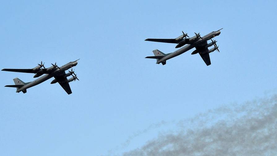Американские истребители сопроводили российские Ту-95МС близ границы РФ и США - gazeta.ru - Россия - США - Сирия - Амурская обл. - Чукотка