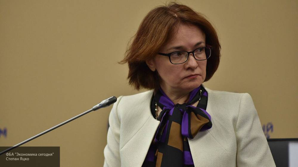 Эльвира Набиуллина - ЦБ сообщил о рекордно низкой прибыли российских банков в мае - nation-news.ru - Россия