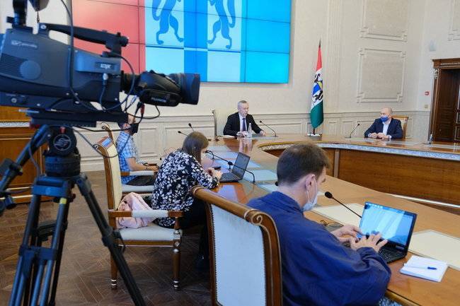 Андрей Травников - Губернатор Новосибирской области: к 1 июля регион будет готов к голосованию по поправкам в Конституцию - infox.ru - Россия - Новосибирская обл.