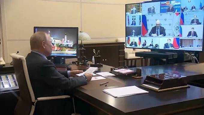 Сбербанк озвучил самые пострадавшие от карантинных ограничений регионы - piter.tv - Москва - Санкт-Петербург