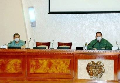 Оник Гаспарян - Министр обороны Армении представил военным нового начальника Генштаба ВС - news.am - Армения