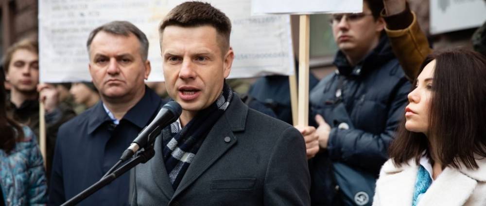 Владимир Зеленский - Петр Порошенко - Алексей Гончаренко - У Зеленского за год одни провалы, поэтому он устраивает политические репрессии - Гончаренко - prm.ua - Украина