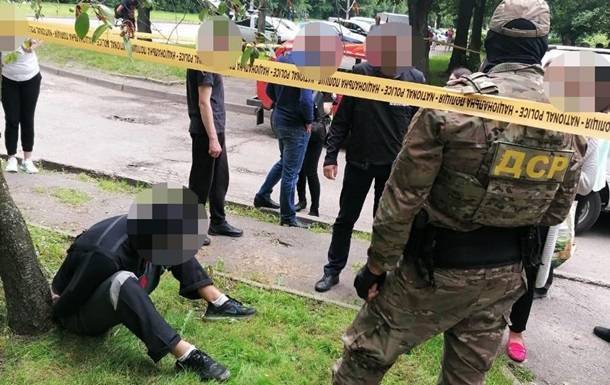 Во Львове задержали двух грабителей - vedomosti-ua.com - Львов