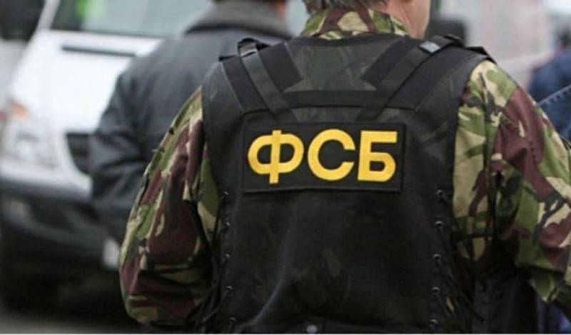 ФСБ предотвратила взрыв на рынке Симферополя - newizv.ru - Симферополь - Севастополь - Крым