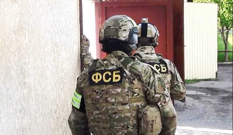 ФСБ предотвратила теракт на рынке в Крыму - tvc.ru - Крым - Симферополь