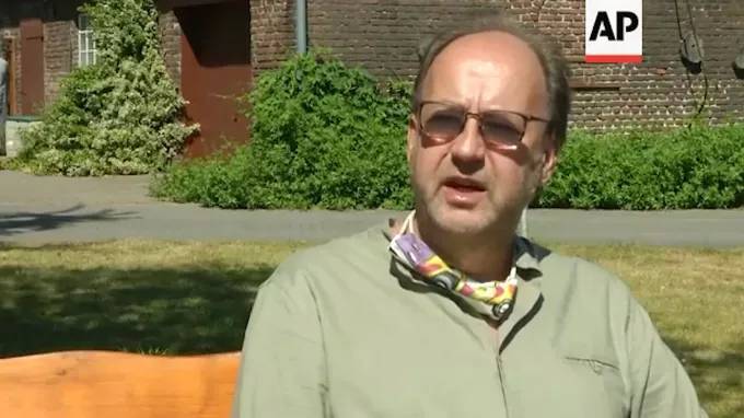 Германия намерена продлить ограничения на поездки за рубеж - piter.tv - Москва - Норвегия - Англия - Швейцария - Германия - Исландия