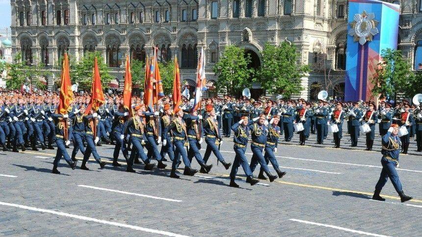 Владимир Зеленский - Дмитрий Песков - Владимир Зеленский не приглашен на Парад Победы в Москву — Песков - 5-tv.ru - Москва - Россия - Украина