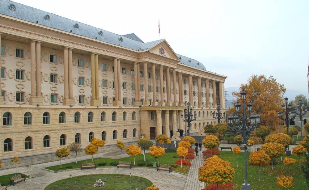 Тбилисский суд отправил в тюрьму на 15 и 17 лет продавцов наркотиков в интернете - newsgeorgia.ge - Грузия - Тбилиси
