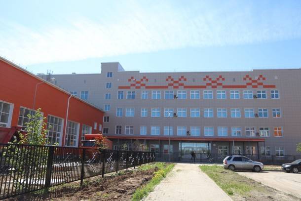 В новой школе в сыктывкарской Орбите провели генеральную уборку - bnkomi.ru - респ. Коми - Сыктывкар