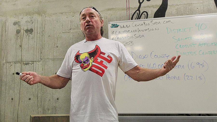 Глава CrossFit покинул пост из-за шутки в Twitter о Флойде - iz.ru - Вашингтон