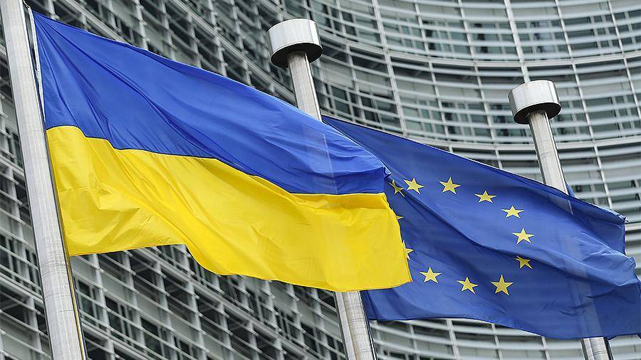 Денис Шмыгаль - Украина получила от Еврокомиссии кредит на €500 млн - iz.ru - Украина - Киев