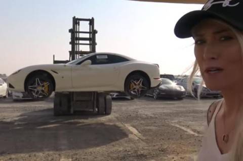Известная блондинка автоблогер опубликовала видео заброшенных суперкаров в Дубаи - mignews.com.ua - Дубаи