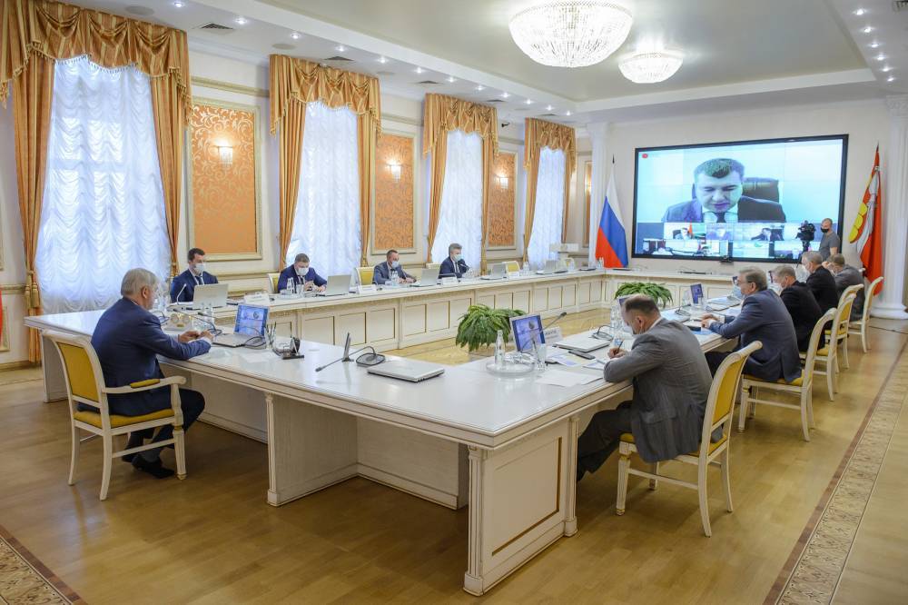 Александр Гусев - Глава Воронежской области поручил активизировать работу над нацпроектами - moe-online.ru - Воронежская обл.